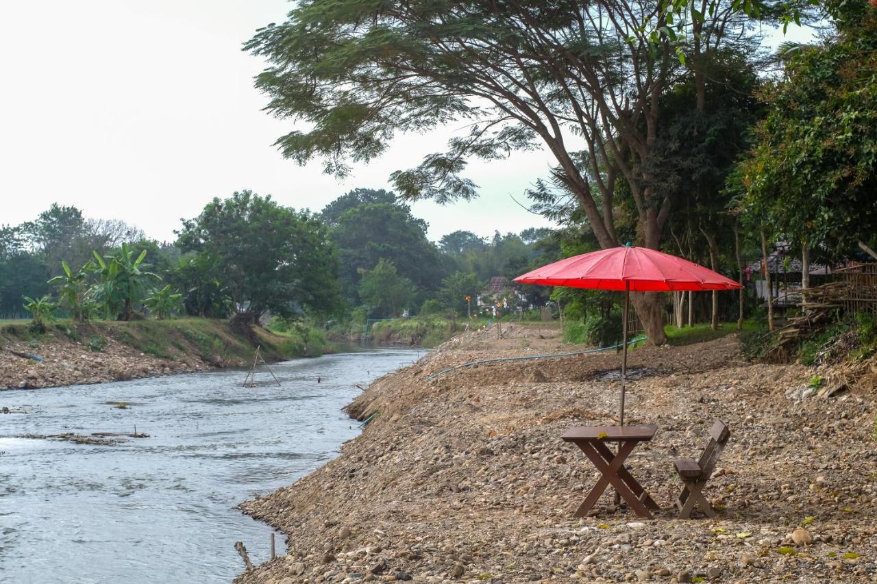 Sawasdeepai River Resort Exterior photo